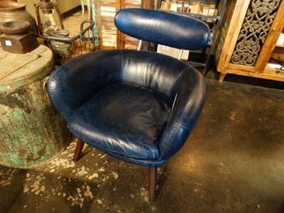 Dark Blue Leather Sinclair Style