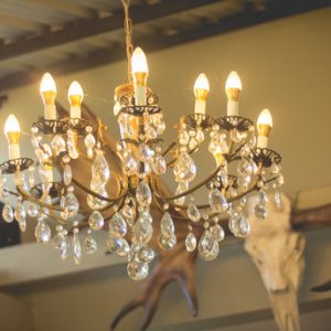 Why you should update your light fixtures this Spring