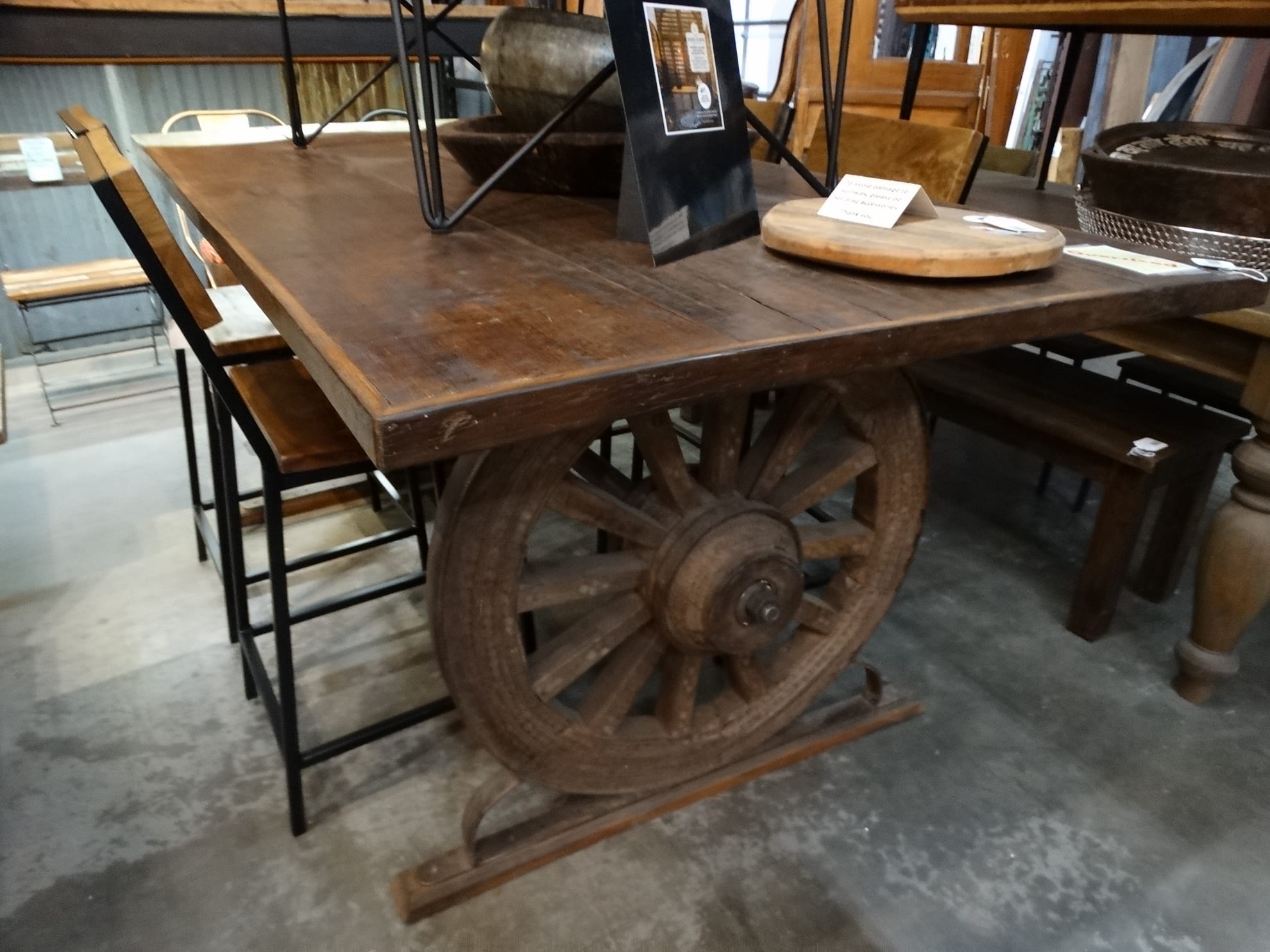 Table Wagon Wheel Dining Table