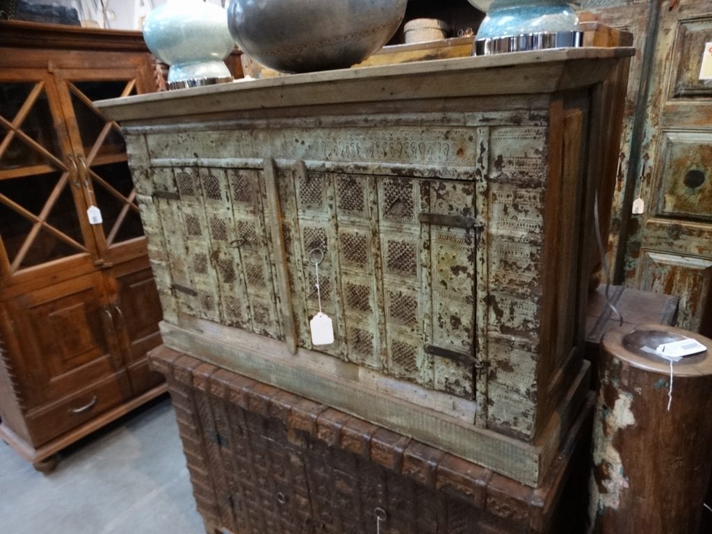 Cabinet Pitara Trunk Cabinet Sideboard
