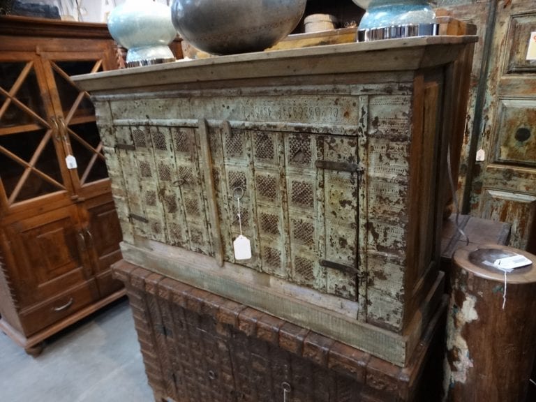 Cabinet Pitara Trunk Cabinet Sideboard