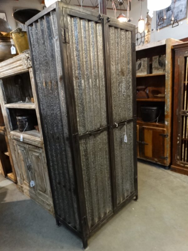 Cabinet Corrugated Galvanized Steel Cabinet