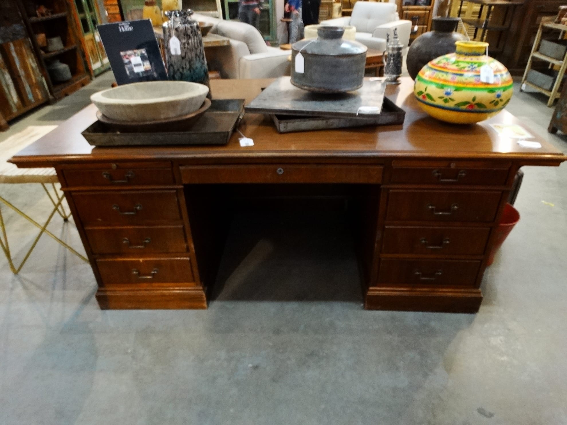 Desk Vintage Mayor's Desk - Rare Finds Warehouse