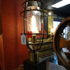 newton metal grid table lamp