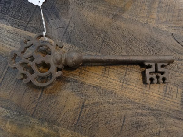 heavy cast iron key decor