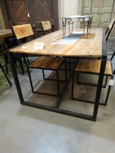 table metal base