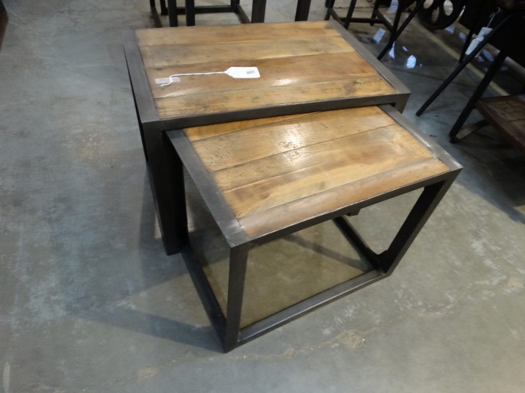 set of two nesting end tables