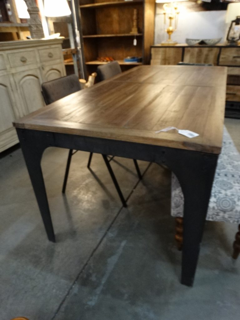 Table Metal Base Dining Table with Wood Top