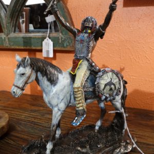 Statue Statue Figurine of a Plains Indian on a Horse