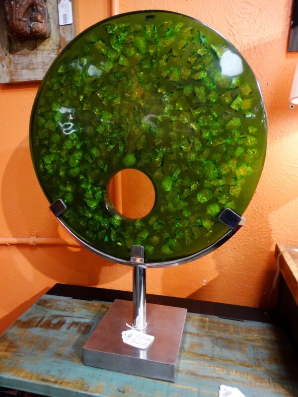 Decor Crackled Glass Bits in Epoxy Disk on Metal Stand Green