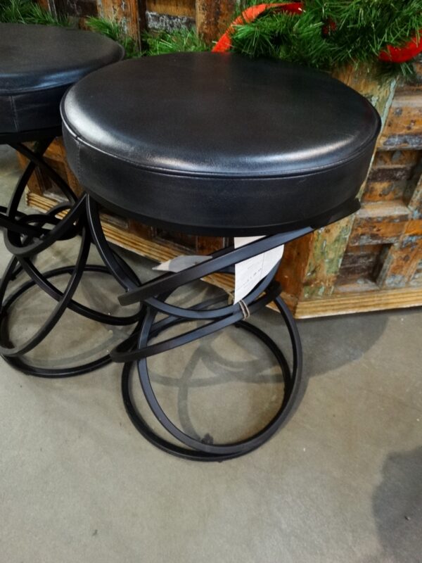 Round Modern Metal Base Counter Stool Gray Seat