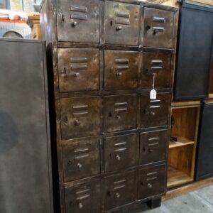 Lockers Brown Metal 15 Doors Locker Unit