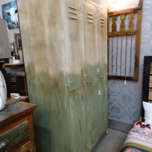 Lockers Tall Industrial 3 Doors Locker Unit