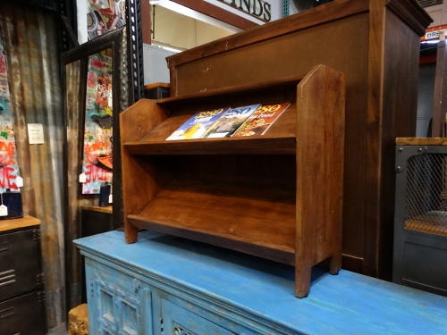 DSC05698 500x375 - Rare Finds Warehouse