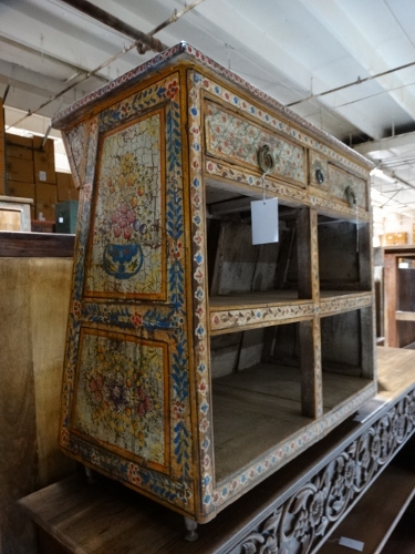 DSC07250 375x500 - Rare Finds Warehouse