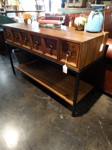 DSC08242 375x500 - Rare Finds Warehouse