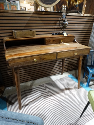DSC08274 375x500 - Rare Finds Warehouse